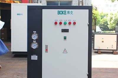 低溫冷水機在選擇冷劑方面要考慮哪些因素？